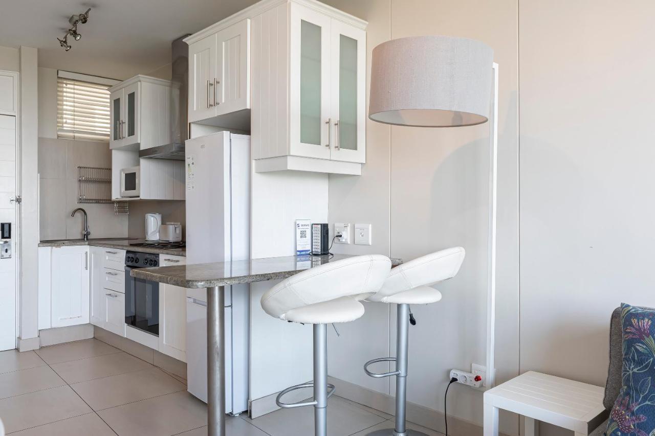 Breakers 330 By Destinations * Durban